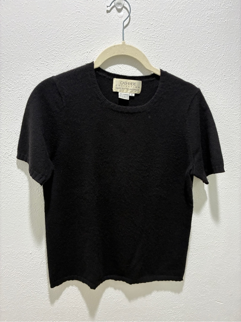 Saks Fifth AvenueCashmere Black Crewneck Short Sleeve Sweater